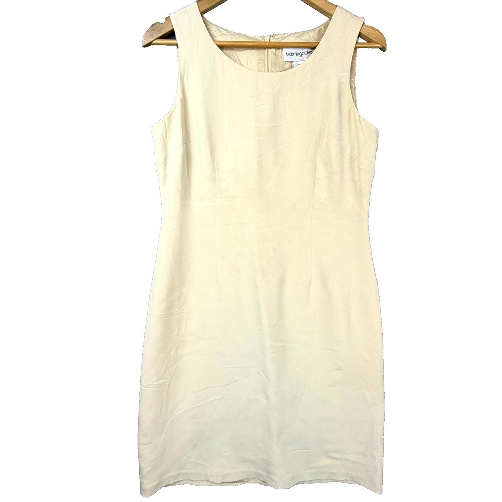 Bloomingdales Sheath Dress Womens 10 Petite Cream 100% Silk Classic Capsule Chic